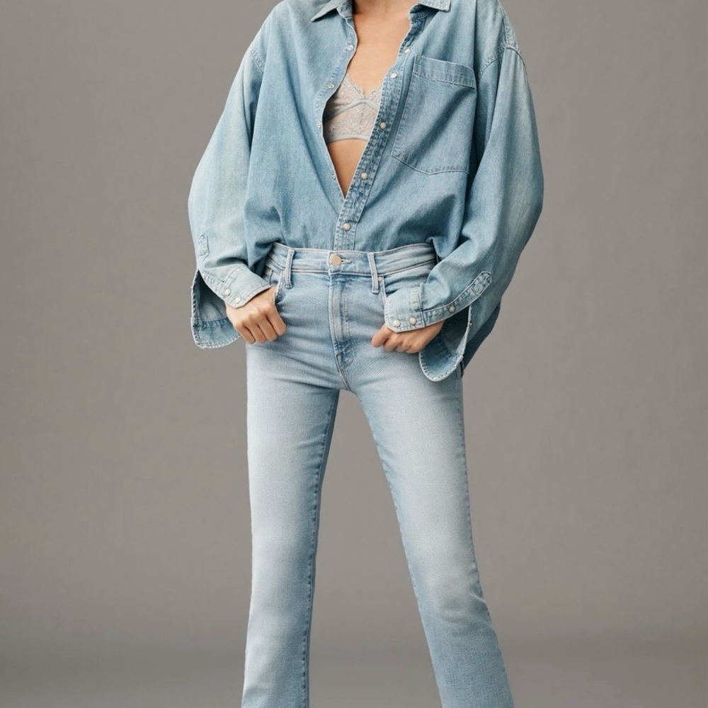 Classic Light Blue Women's Jeans